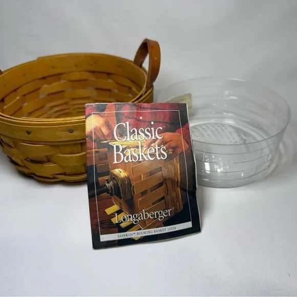 Longaberger 2002 Saffron Booking Basket with Leather Handles - Picture 4 of 4